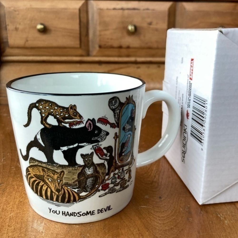 😈 Tasmanian Devil Coffee mug NEW IN BOX NWT Australia You handsome devil